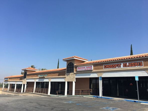 Highland Star: 3654 Highland Ave, Highland, CA 92346